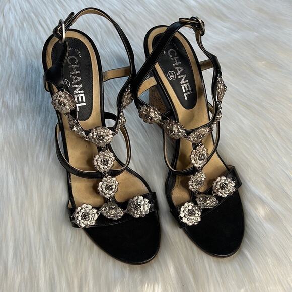 Chanel Black Camellia Charm Wedge Sandals - Picture 1 of 15
